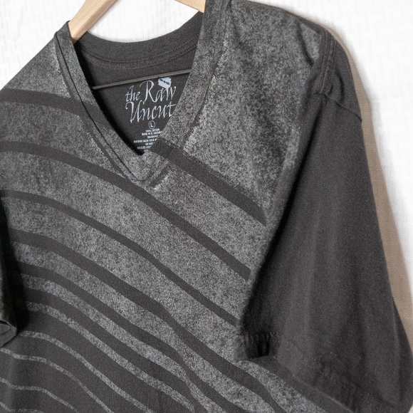 The Raw Uncut - Picture 3 of 4